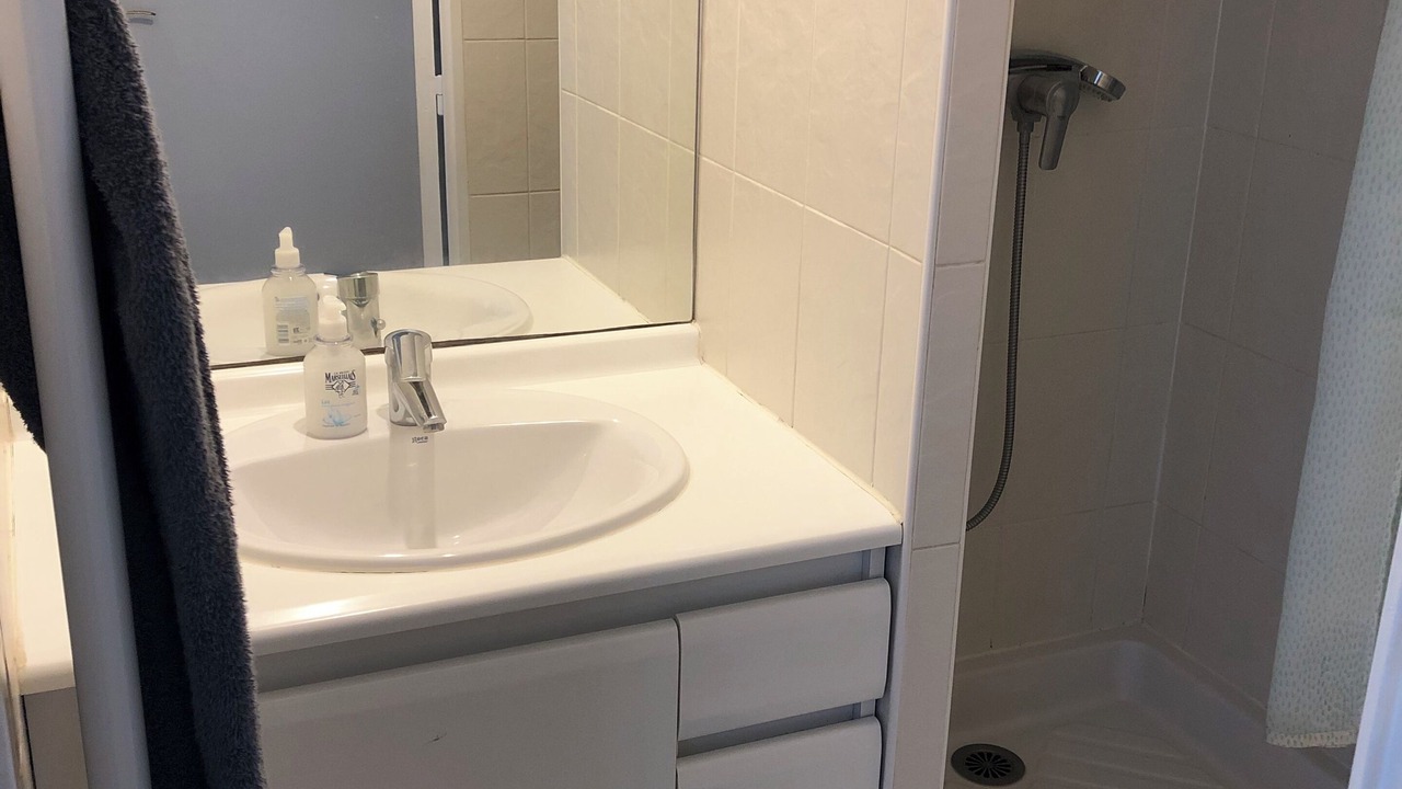 Photo of Bathroom in Maisons-Alfort