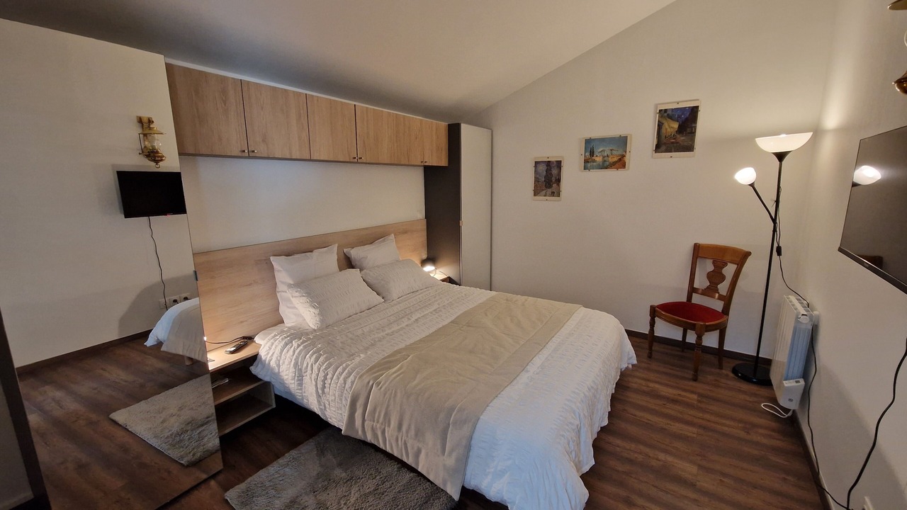 Photo of Bedroom in Chateau-Thierry