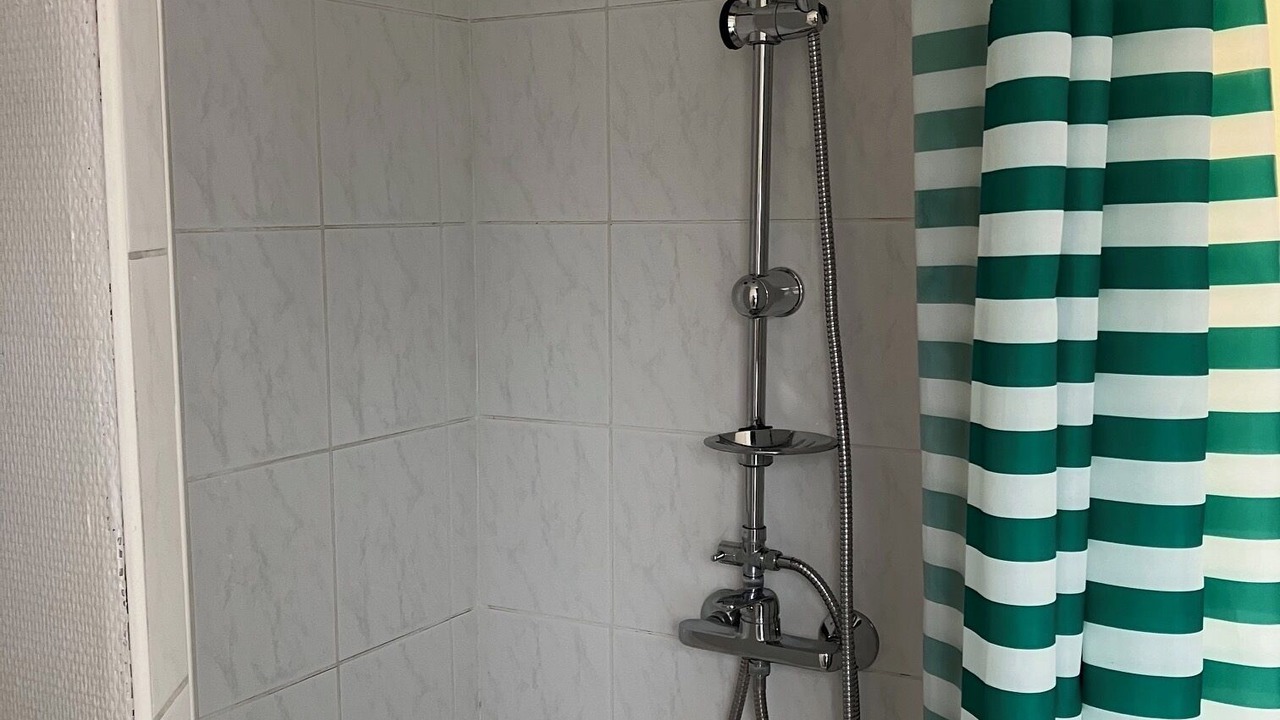 Photo of Bathroom in Chaourse