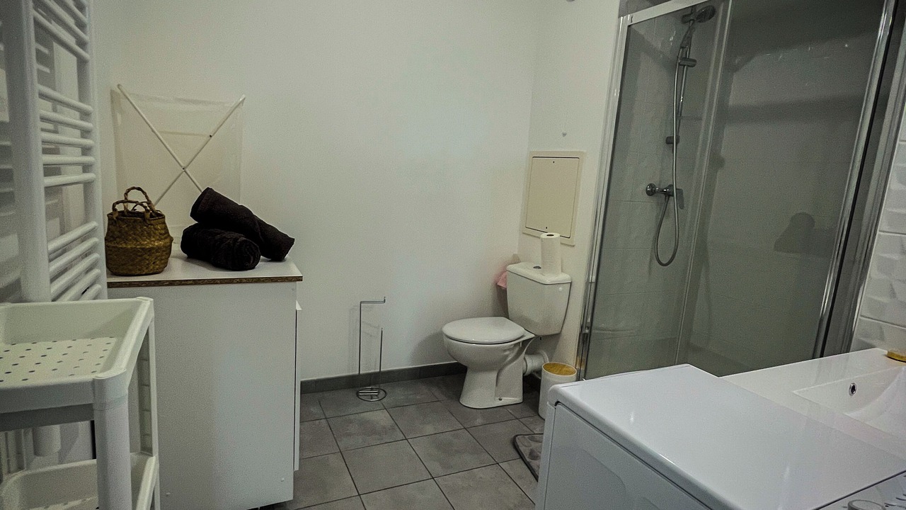 Photo of Bathroom in Le Perreux-sur-Marne
