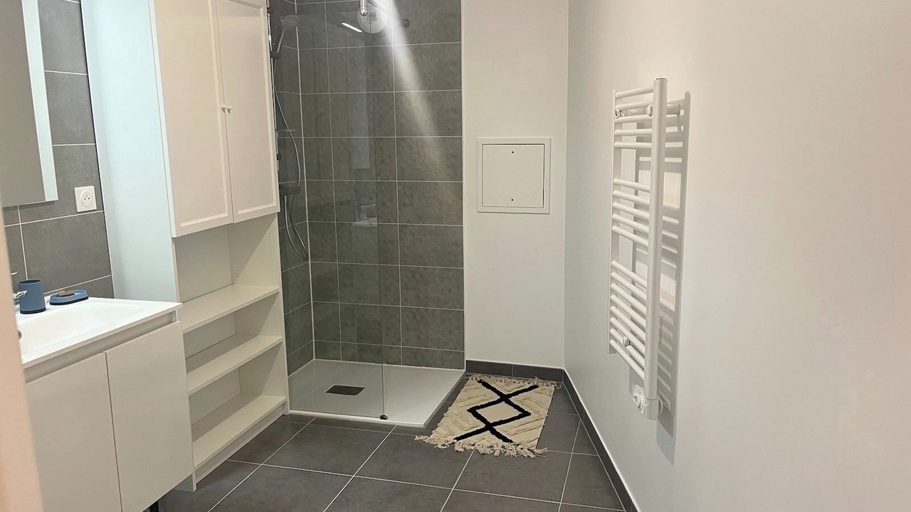 Photo of Bathroom in Noisy-le-Sec
