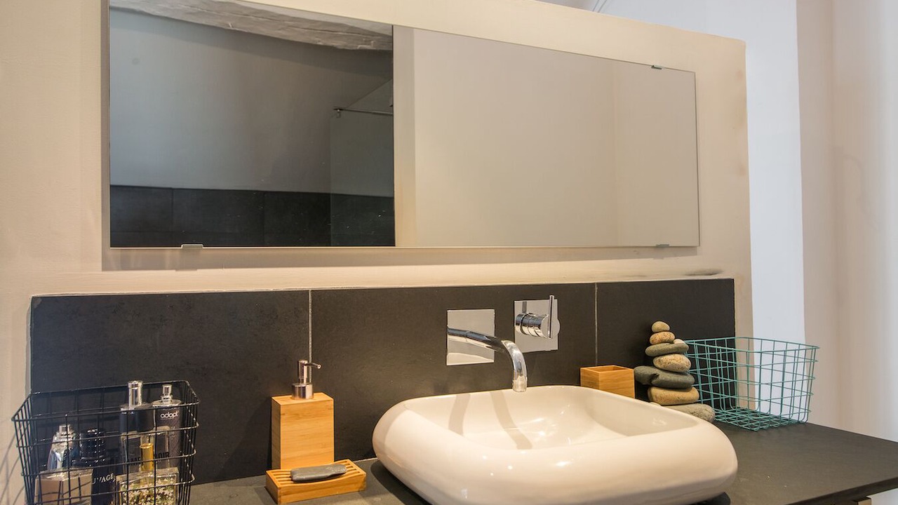Photo of Bathroom in Moret-Loing-et-Orvanne