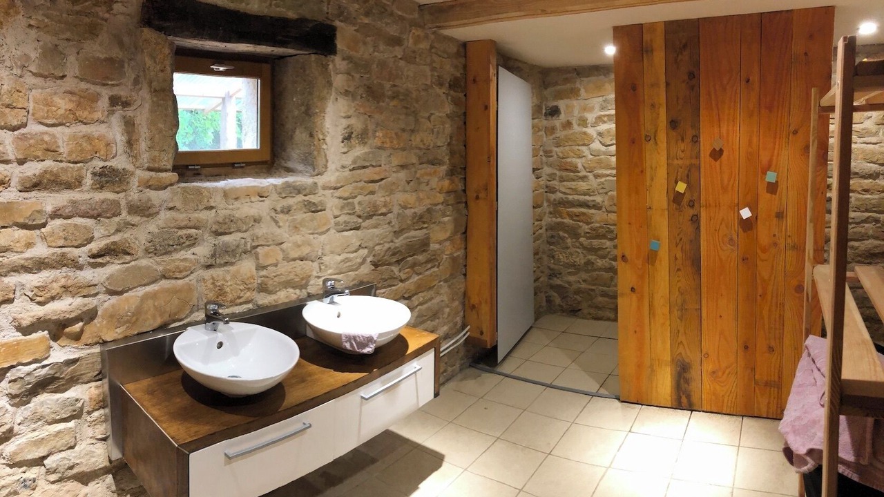 Photo of Bathroom in Montagna-le-Templier