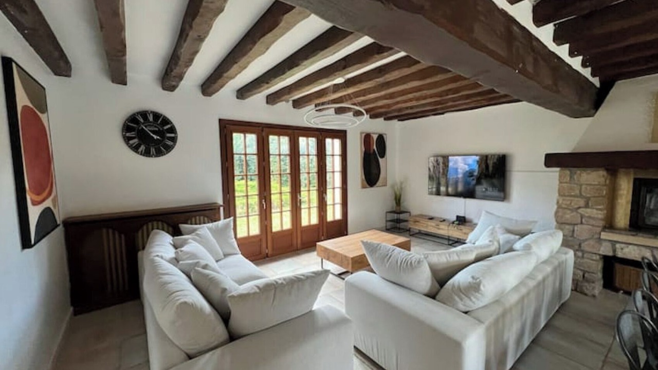 Photo of Livingroom in Bazoches-sur-le-Betz
