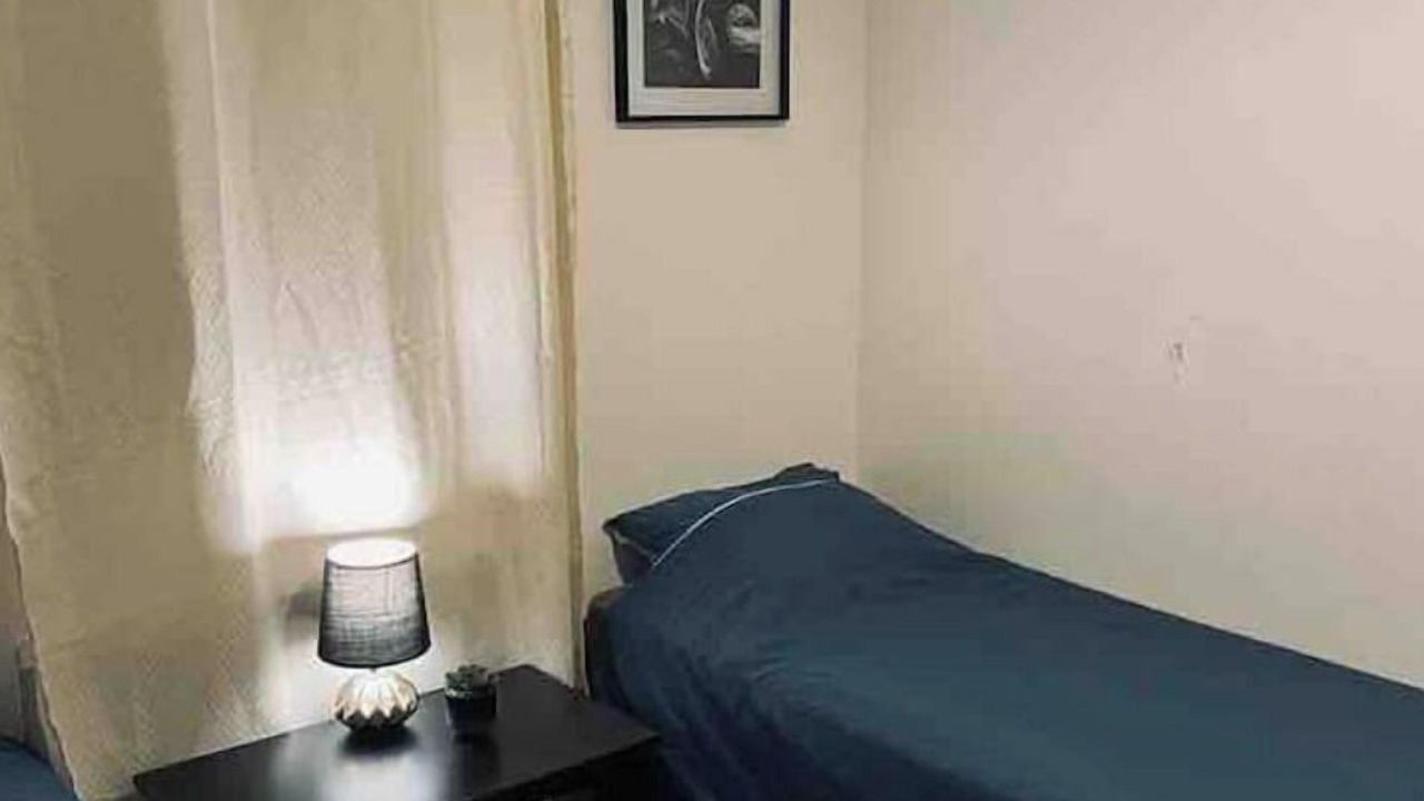 Photo of Bedroom in Anatole France Danton