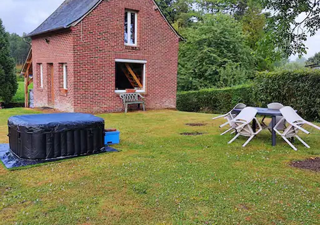 Photo of Outdoor in Le Quesne