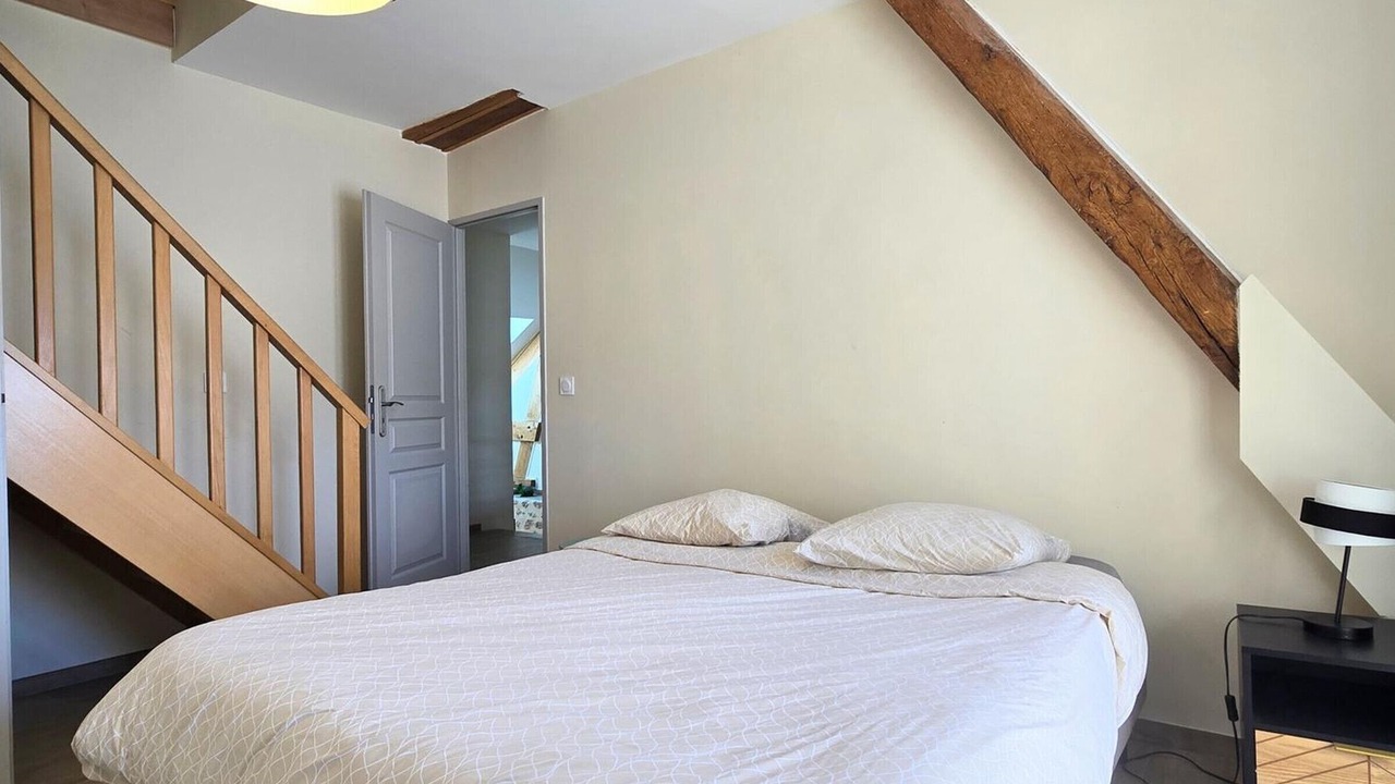 Photo of Bedroom in Mareil-le-Guyon