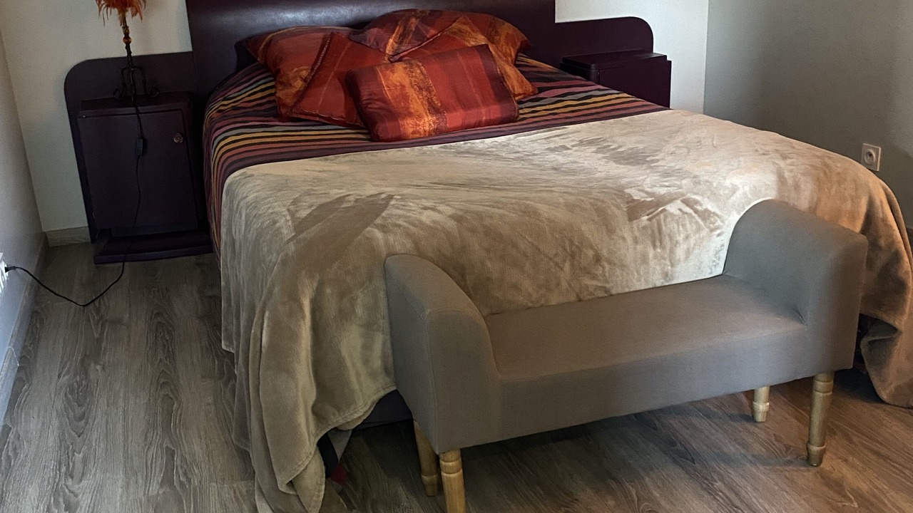 Photo of Bedroom in Boos