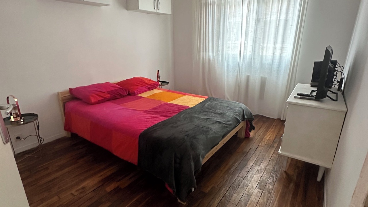 Photo of Bedroom in Clichy