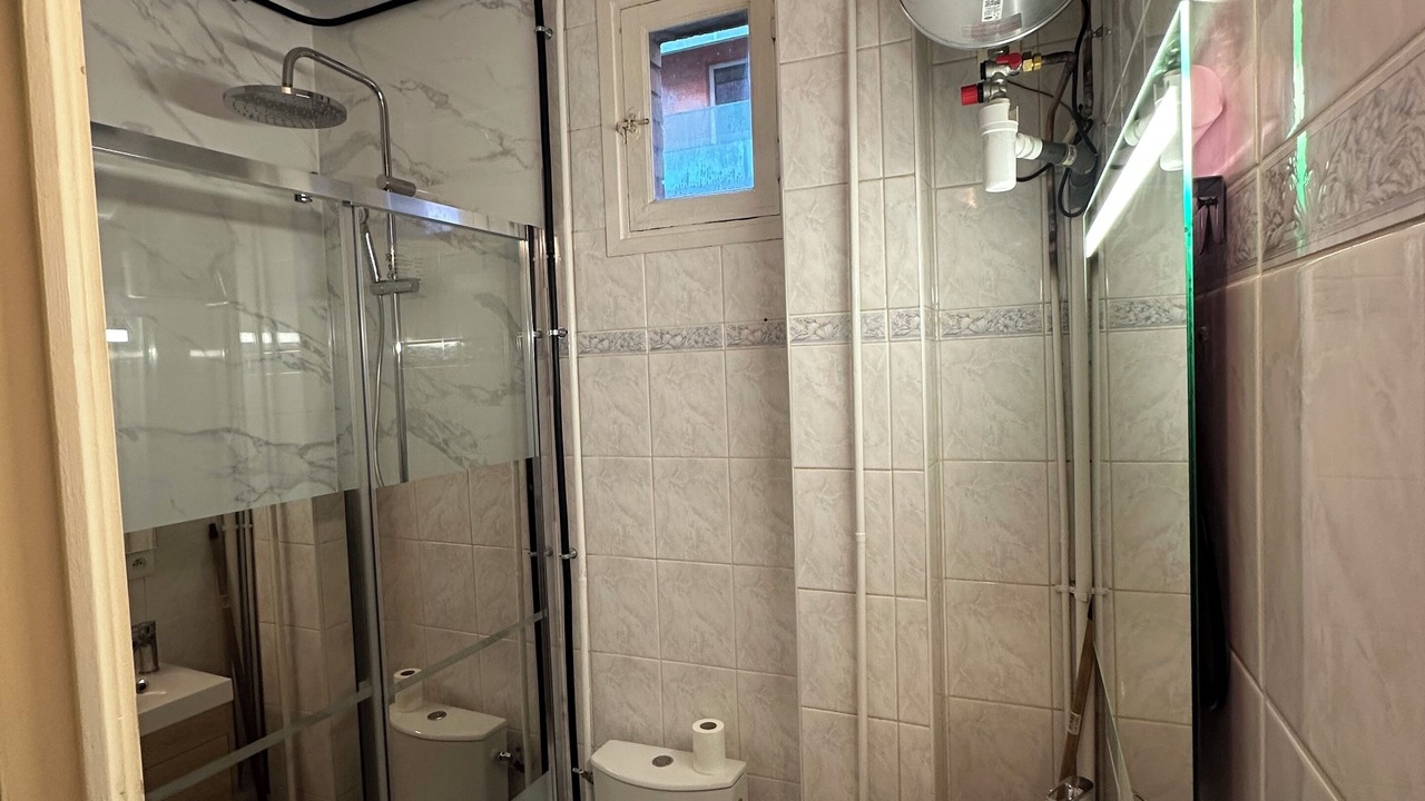 Photo of Bathroom in Clichy