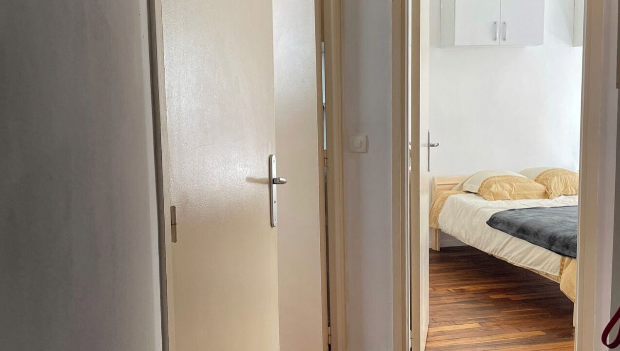 Photo of Bedroom in Clichy