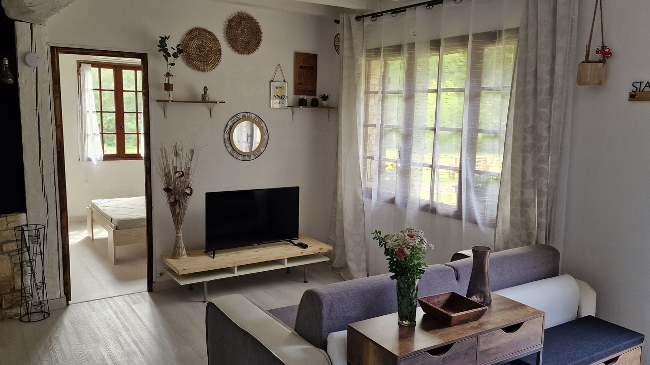 Photo of Livingroom in Boitron