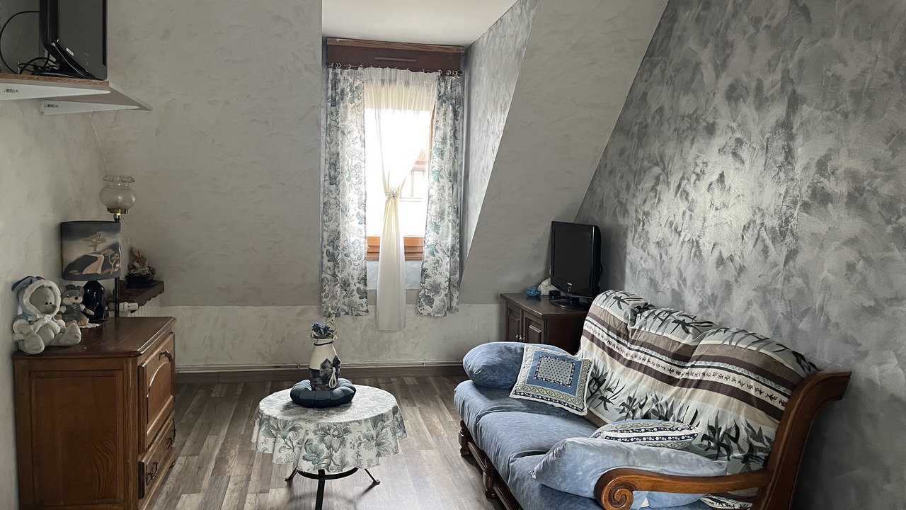 Photo of Livingroom in Compans