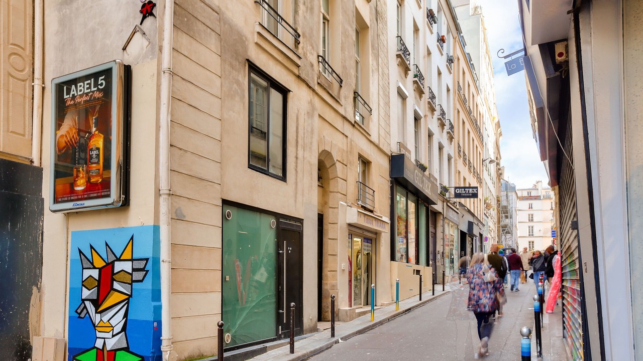 Photo of Others in Quartier du Mail