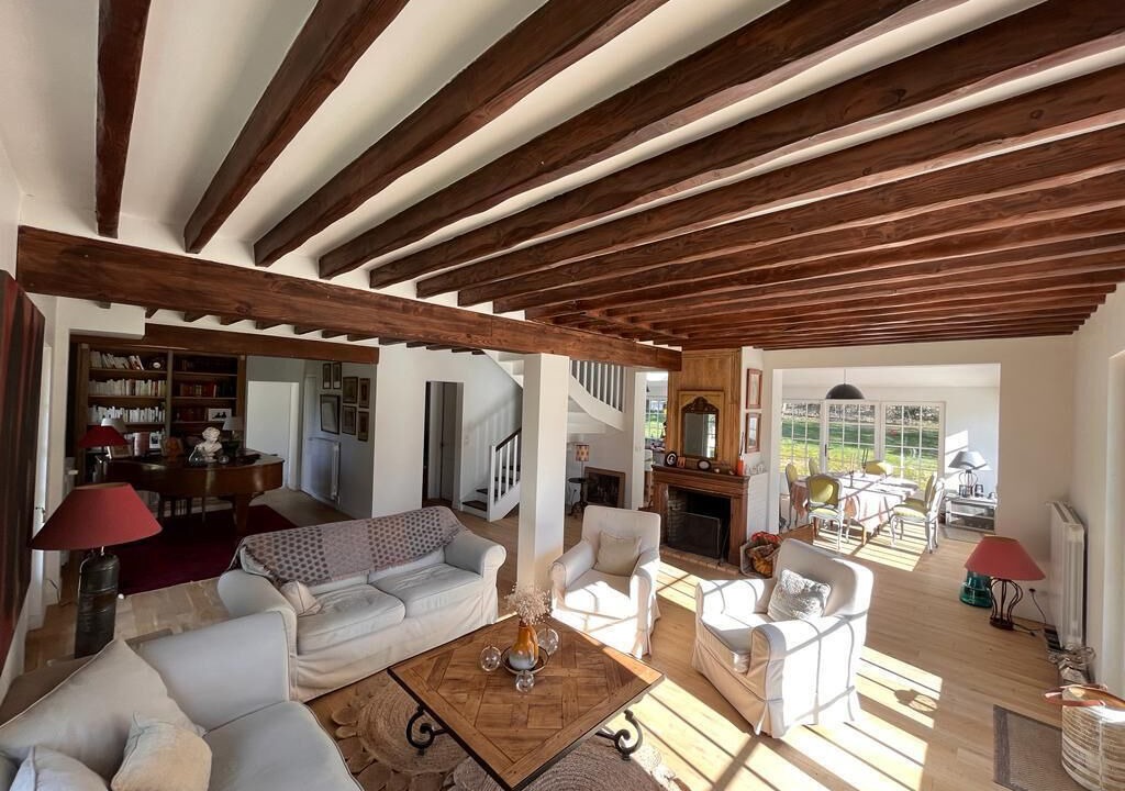 Photo of Livingroom in Raizeux