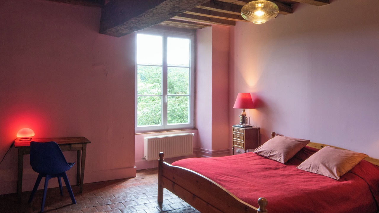 Photo of Bedroom in Saint-Bonnot
