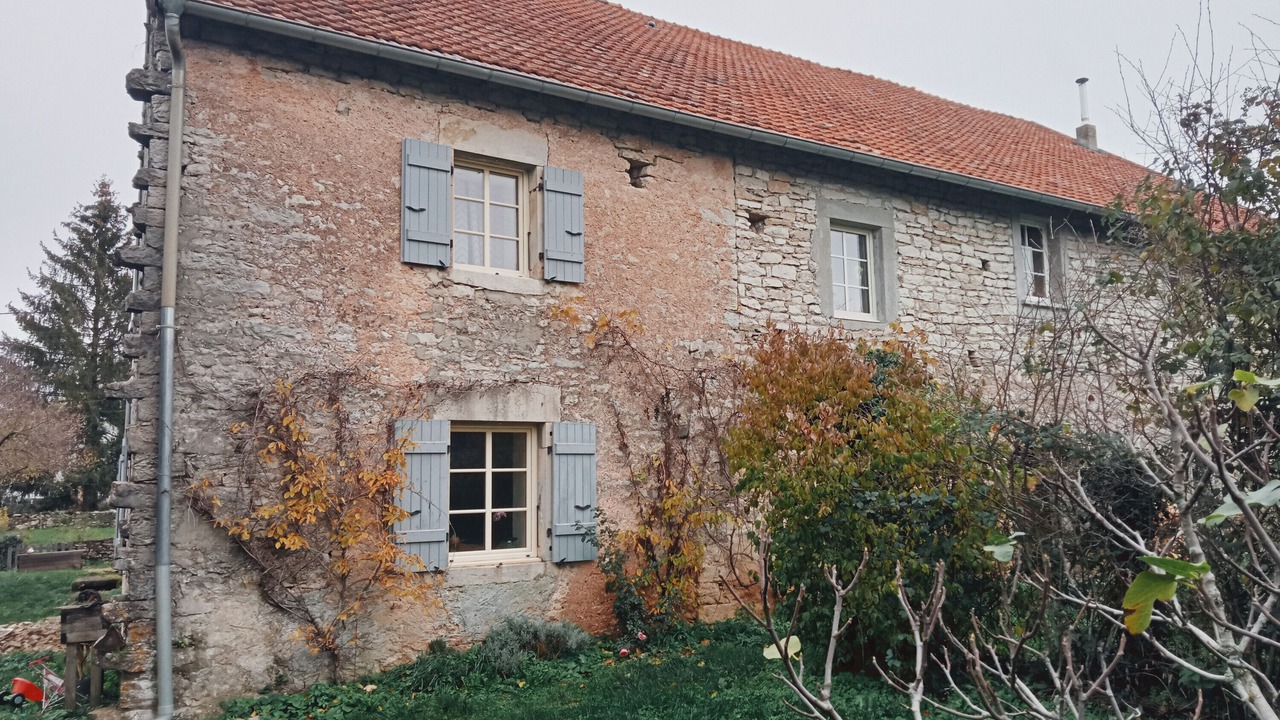 Photo of Outdoor in Mirebel