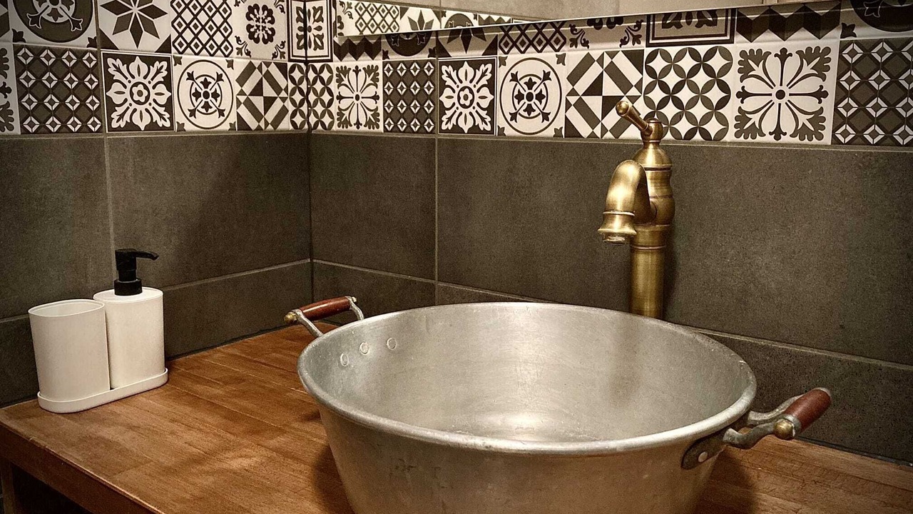 Photo of Bathroom in Mirebel