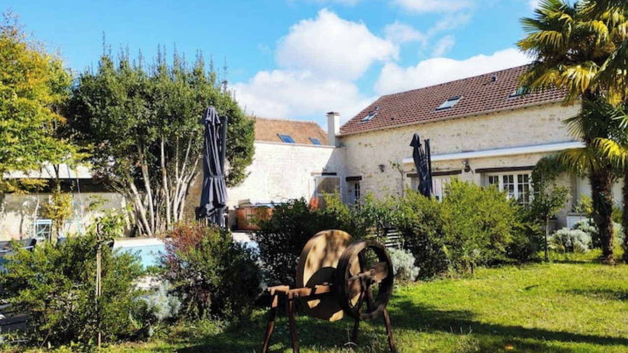 Photo of Outdoor in La Chapelle la Reine