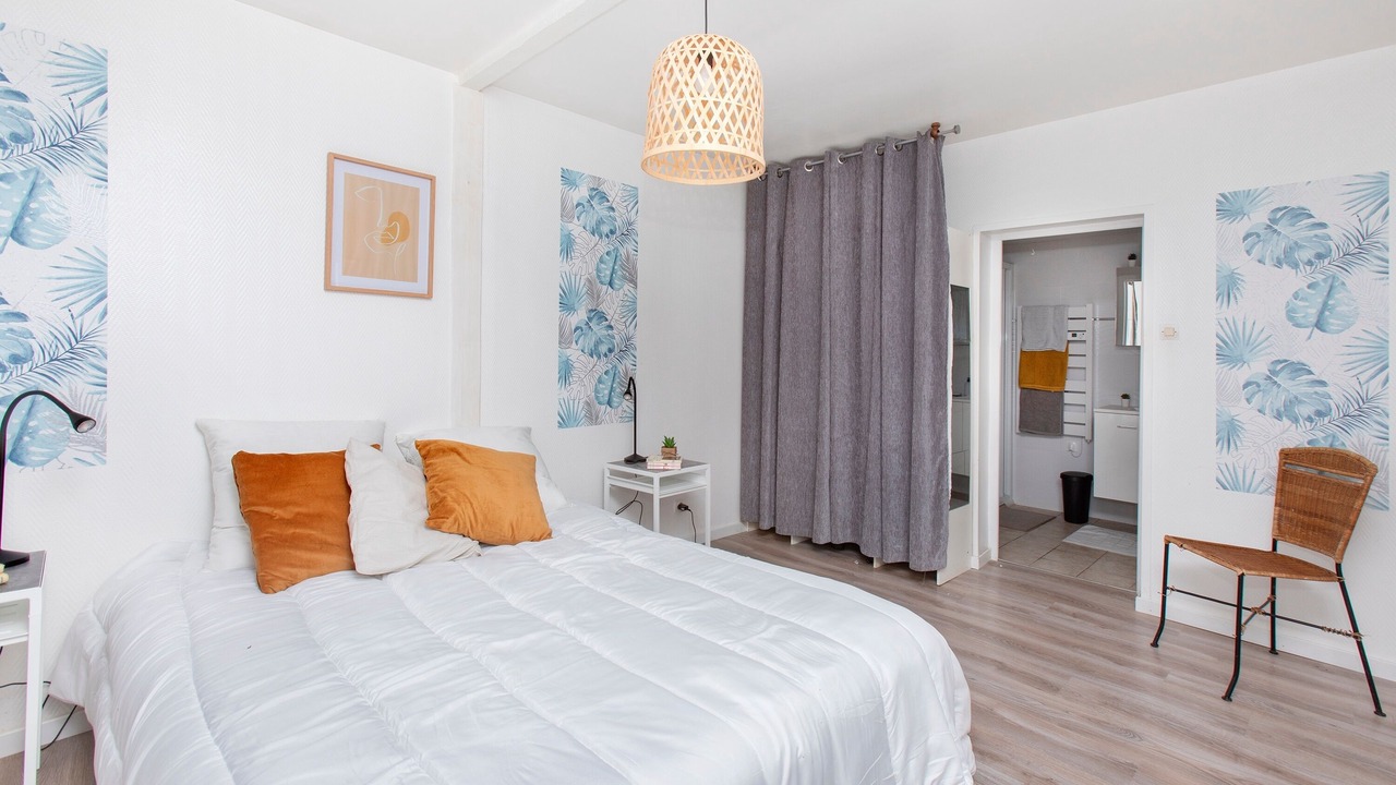 Photo of Bedroom in Brionne