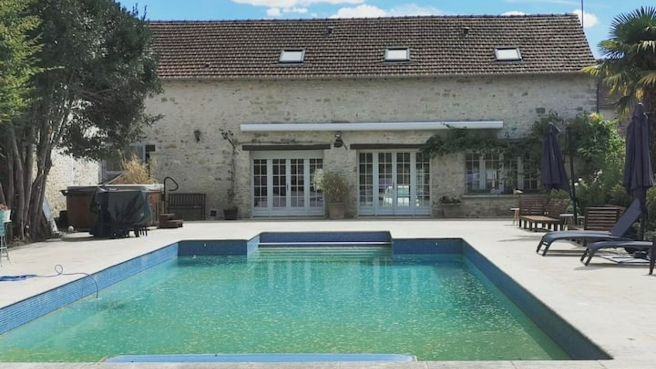 Photo of Outdoor in La Chapelle la Reine