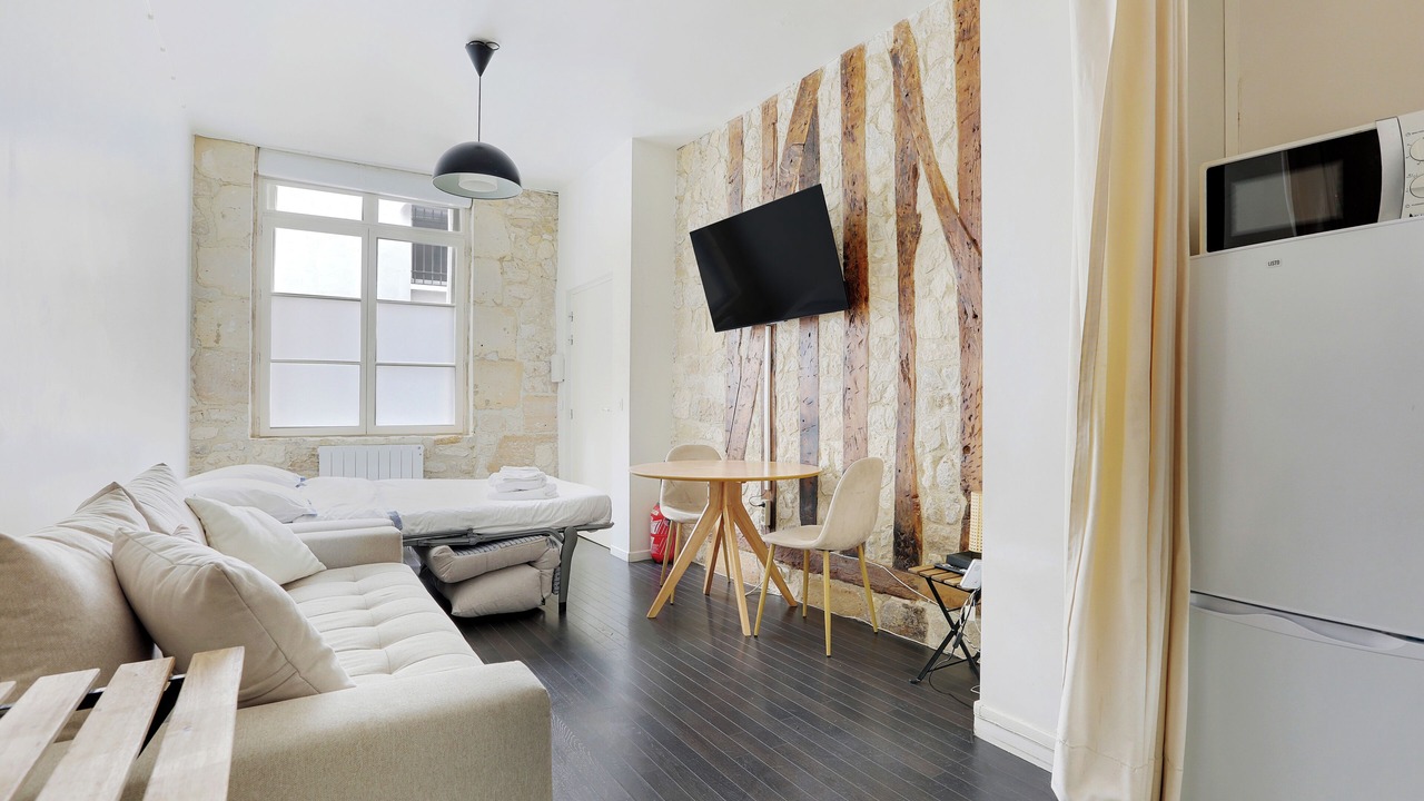 Photo of Livingroom in 2nd Arrondissement