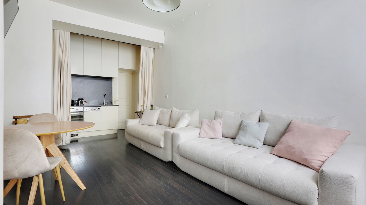 Photo of Livingroom in 2nd Arrondissement