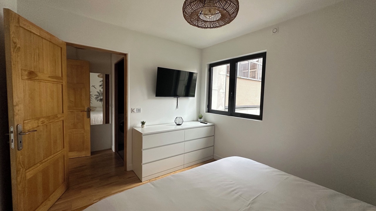 Photo of Bedroom in Enghien-les-Bains