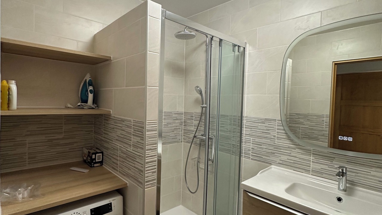 Photo of Bathroom in Enghien-les-Bains