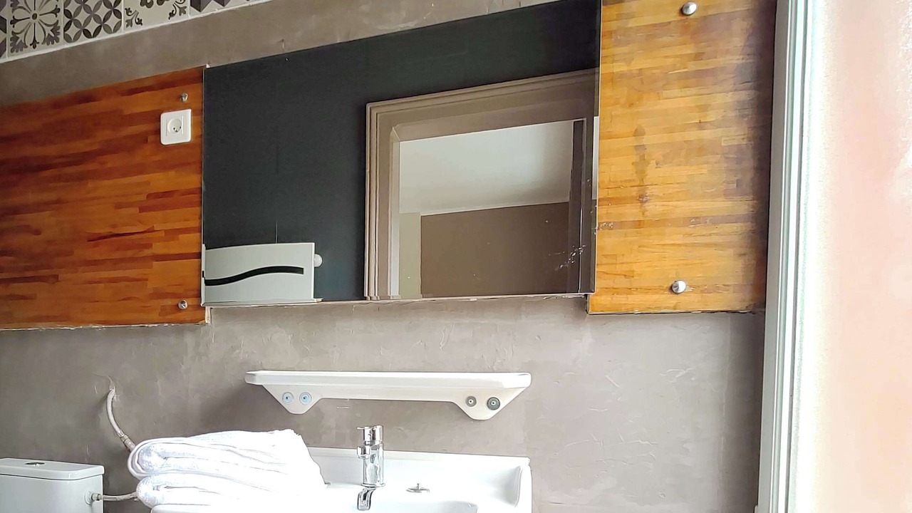 Photo of Bathroom in Cambrai