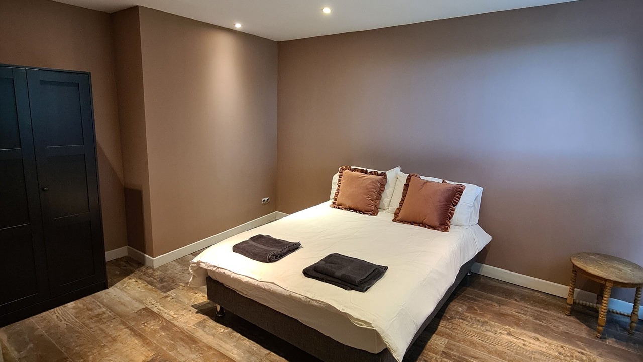 Photo of Bedroom in Humieres