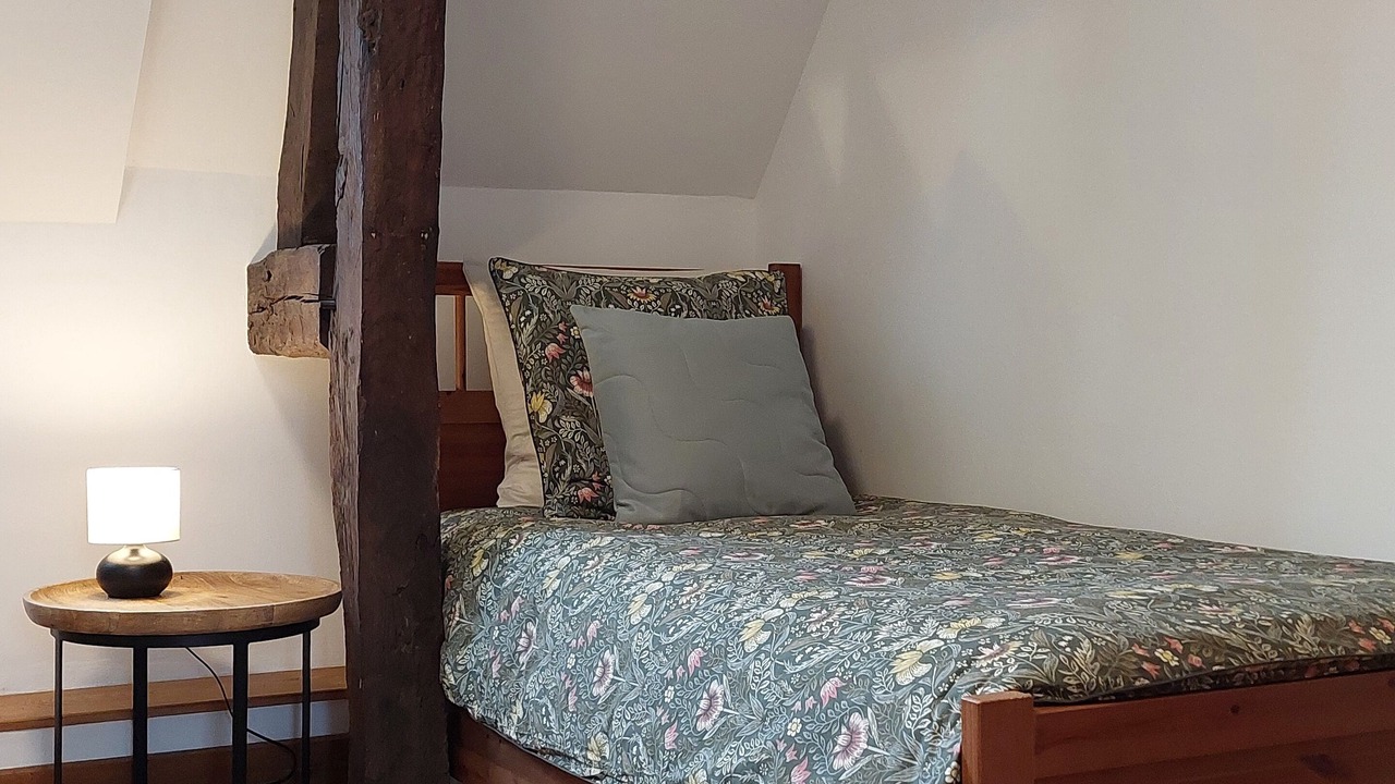 Photo of Bedroom in Roiville