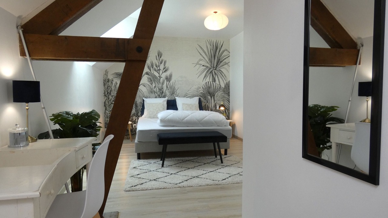 Photo of Bedroom in Belhomert-Guehouville