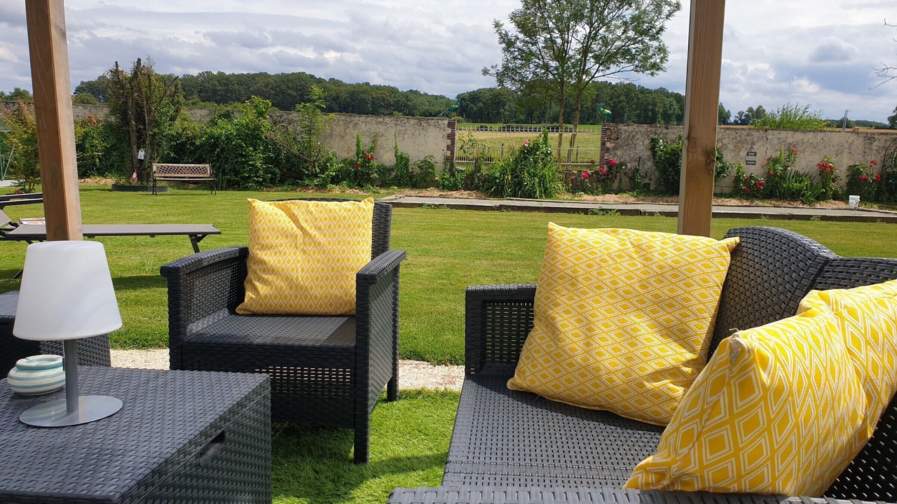 Photo of Patio Balcony in Belhomert-Guehouville