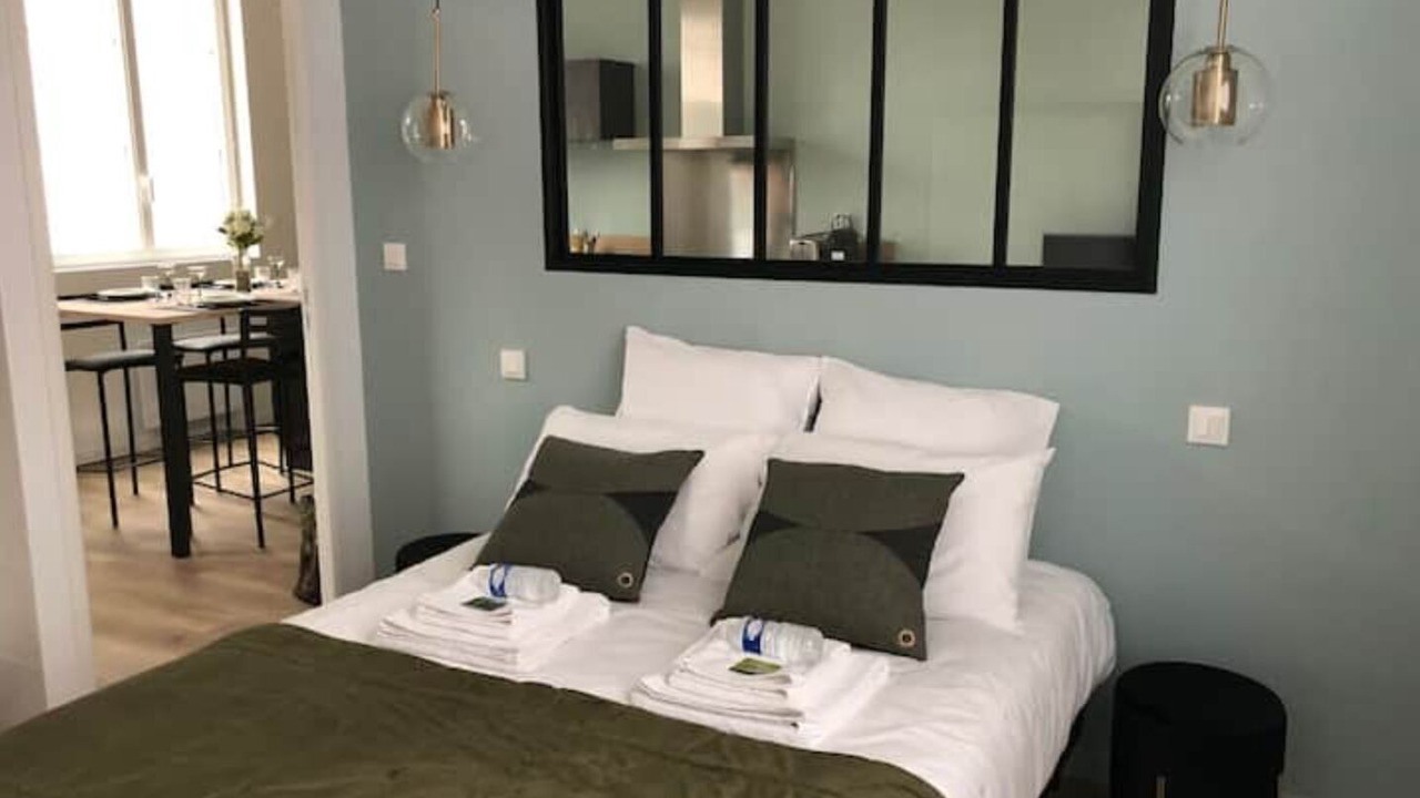 Photo of Bedroom in Abbeville