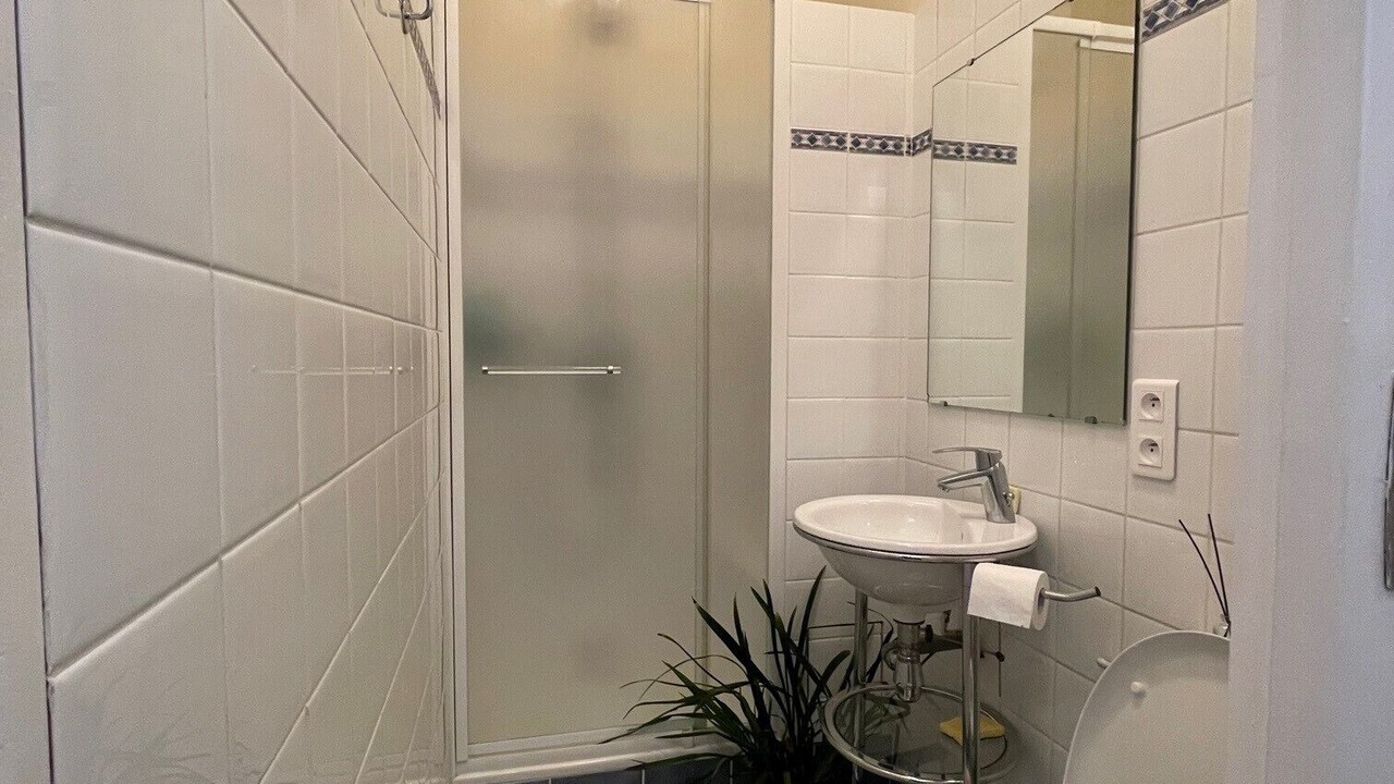Photo of Bathroom in Hargeville