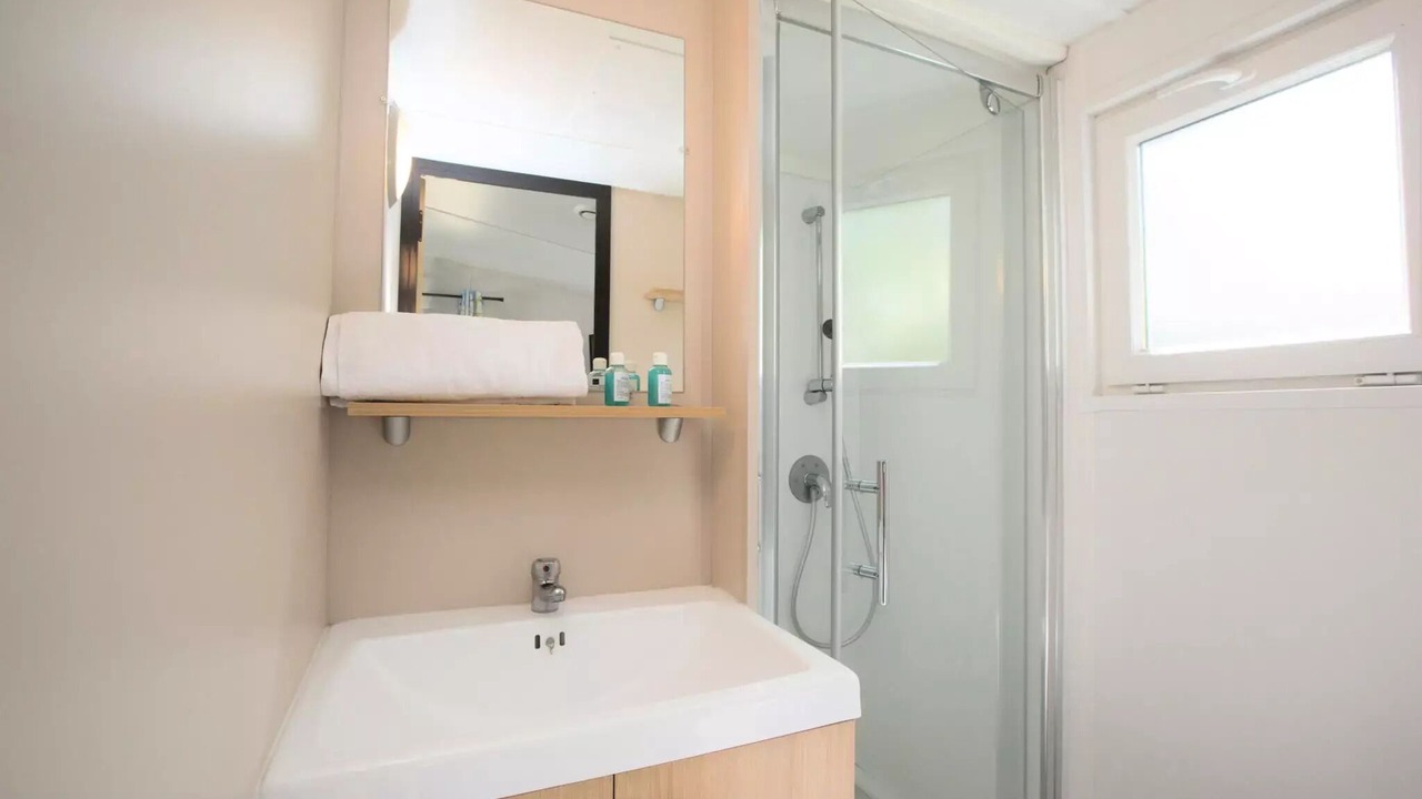Photo of Bathroom in Saint-Leu-dEsserent