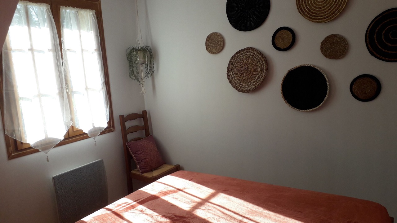 Photo of Bedroom in Cresseveuille