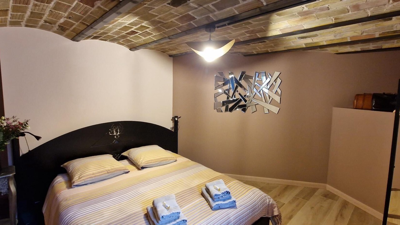 Photo of Bedroom in Fontainebleau