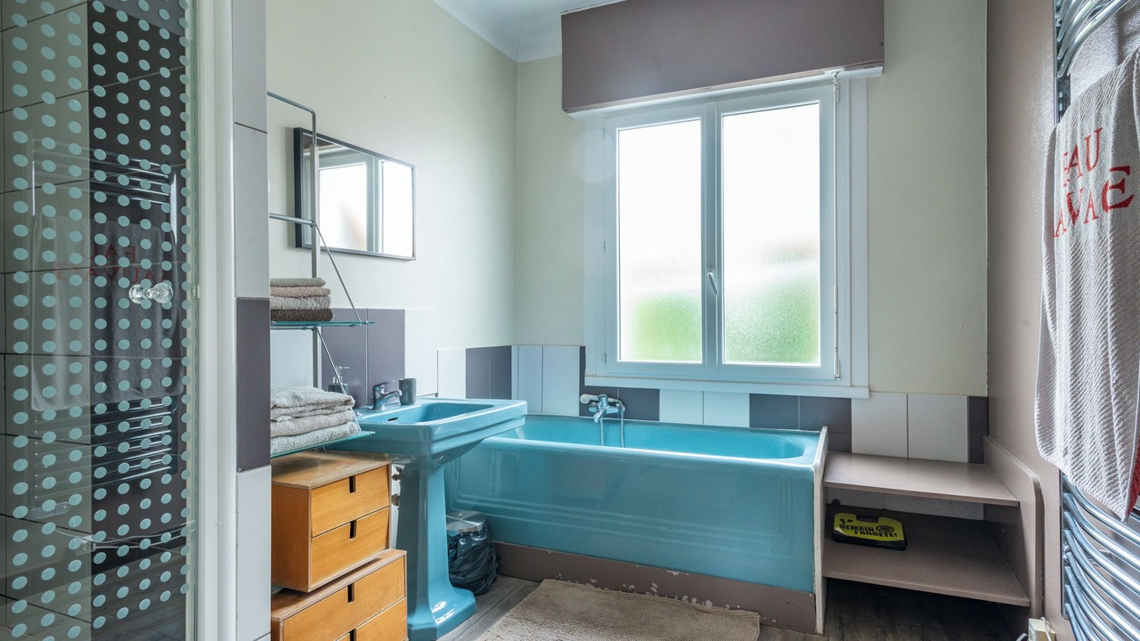 Photo of Bathroom in Coulogne