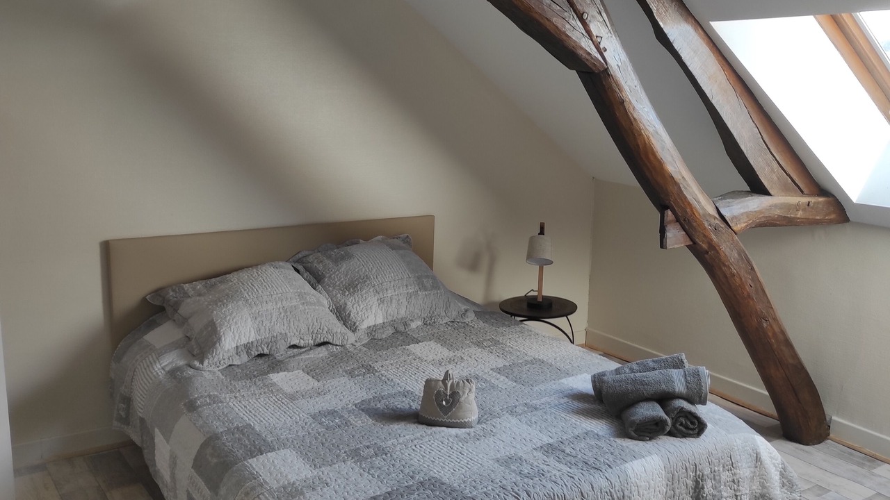 Photo of Bedroom in Esnon