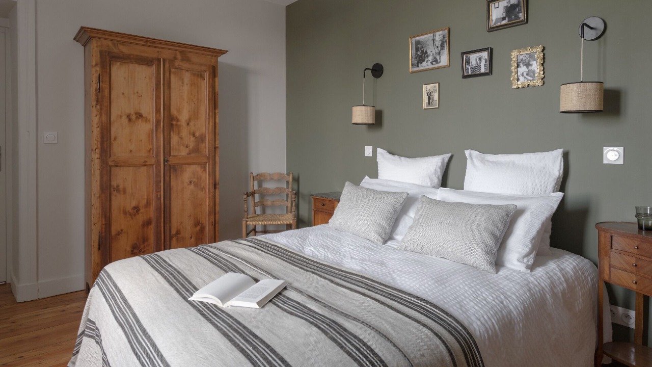 Photo of Bedroom in Saint-Germain-au-Mont-d'Or