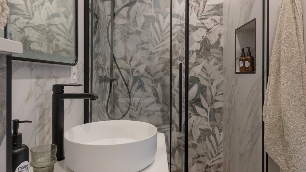 Photo of Bathroom in Saint-Germain-au-Mont-d'Or