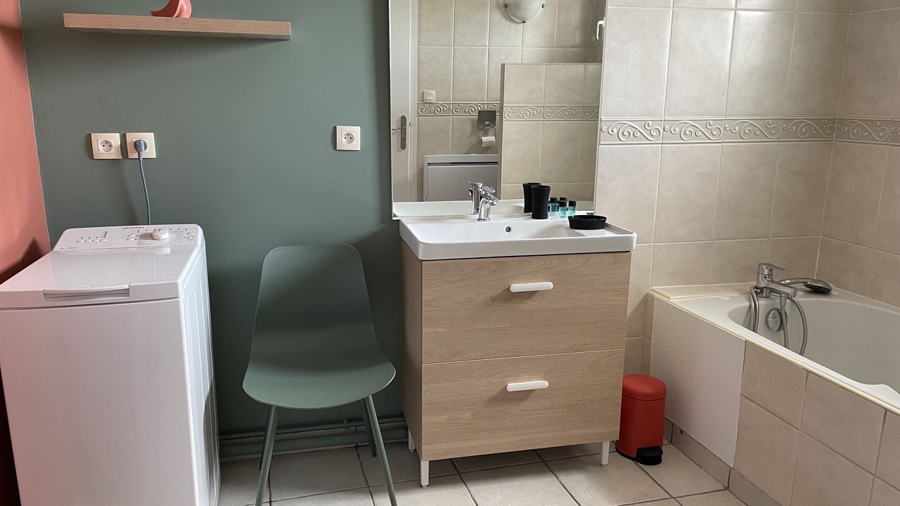 Photo of Bathroom in Hesdin-l'Abbe