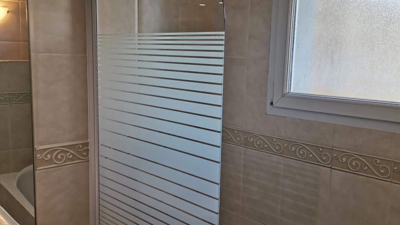 Photo of Bathroom in Hesdin-l'Abbe