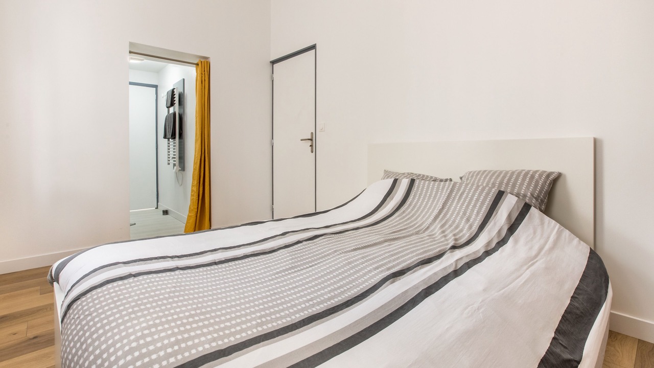 Photo of Bedroom in Mouvaux