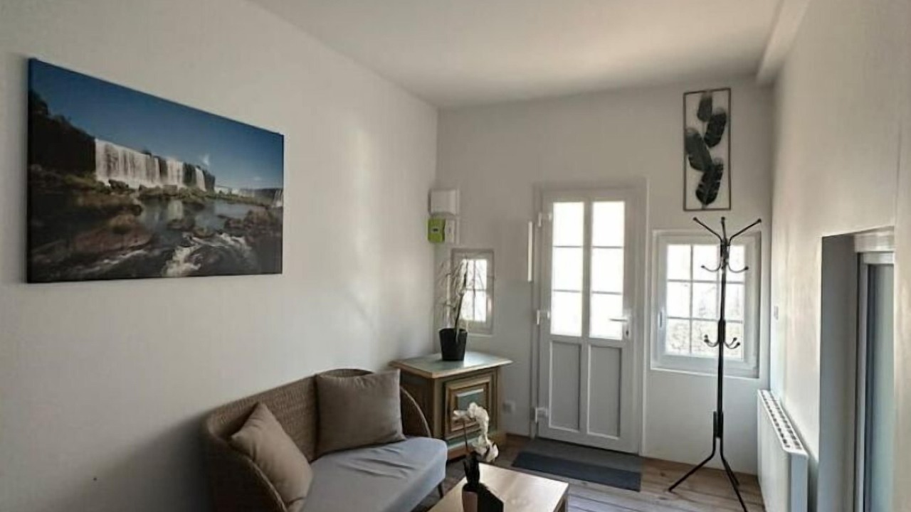 Photo of Livingroom in Forges-les-Eaux