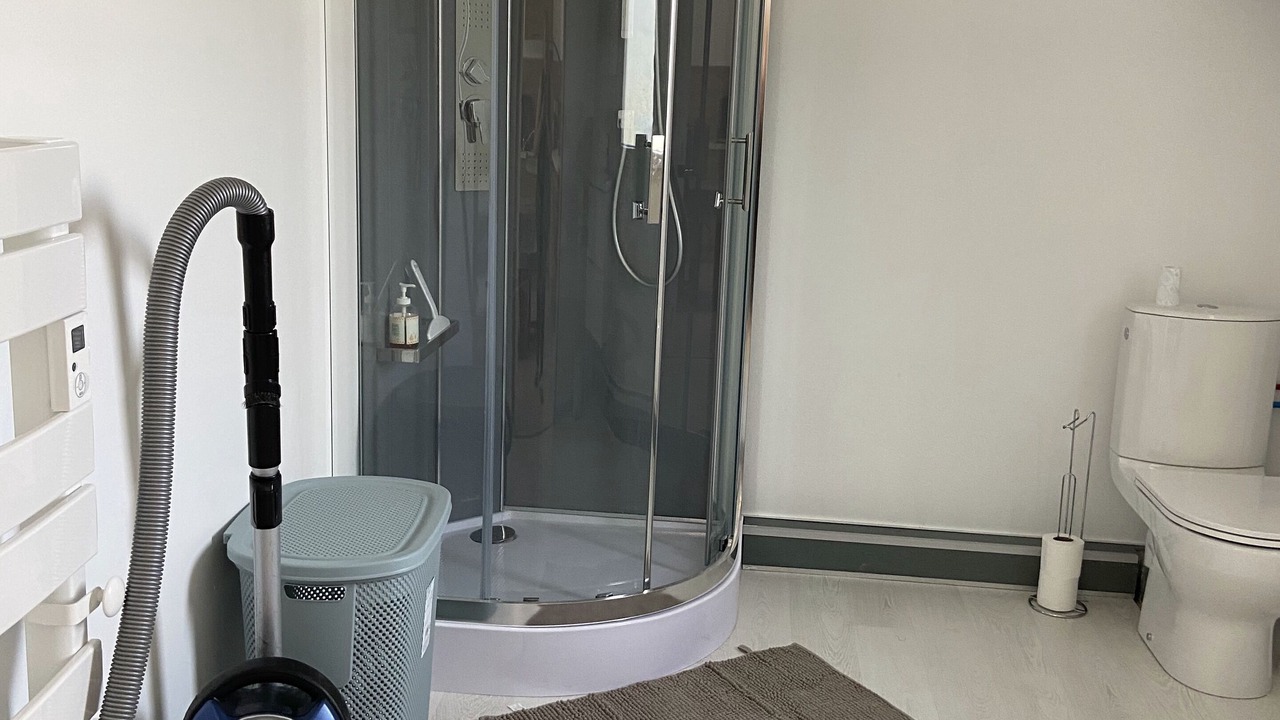 Photo of Bathroom in Camblain-Chatelain