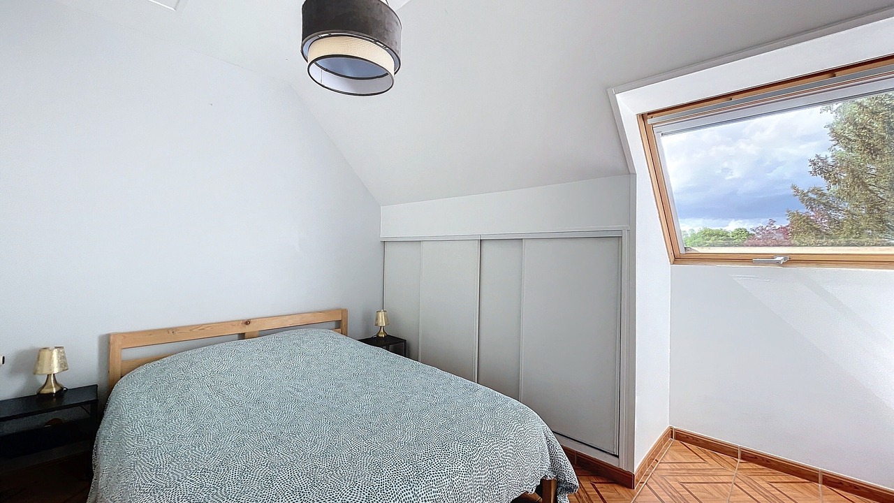 Photo of Bedroom in Fontenay-Tresigny