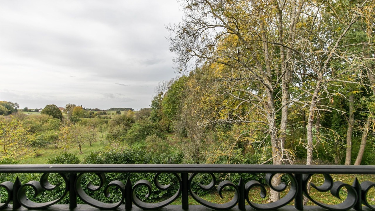 Photo of Outdoor in Courtomer